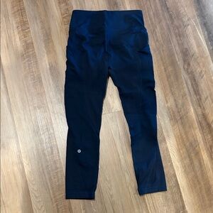 Lululemon Navy Leggings - size 6